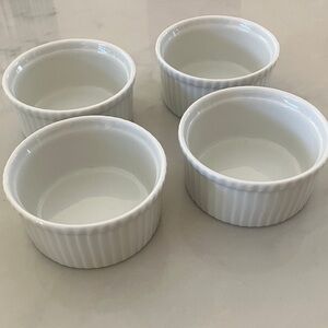 APILCO France porcelain set of 4 lg. (3 1/2”) ramekins (original box, excellent)